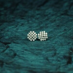 Quad Stark Moissanite Earstuds