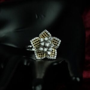 Majestic Crown Ring
