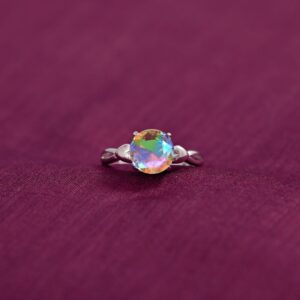 A multihued silver ring