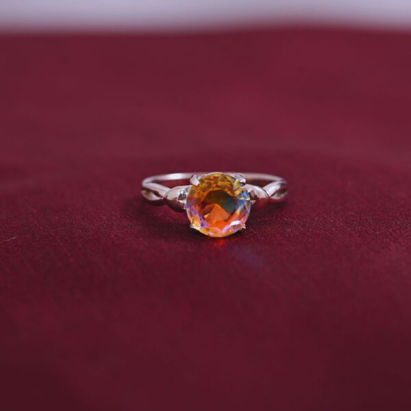 A multihued silver ring